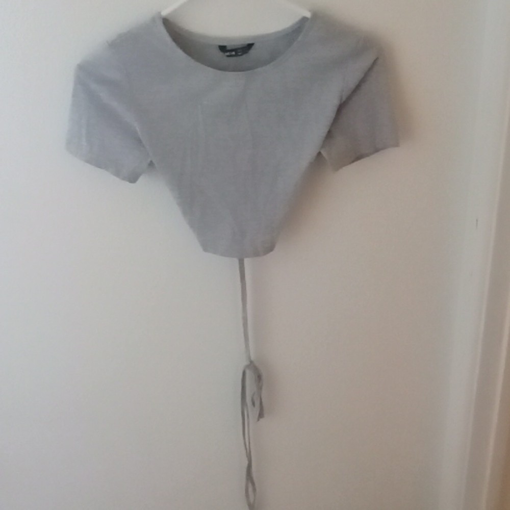 Grey crop top tshirt
